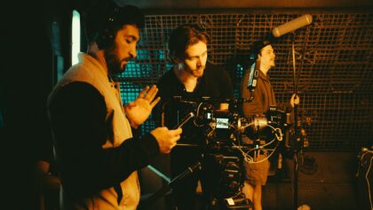 Ką daro pirmojo režisieriaus asistentas: nematoma grandis, be kurios sustotų filmavimo aikštelė