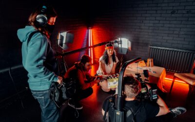 Kas yra kino garso dizainas: nematomas darbas, be kurio filmai netektų pusės savo poveikio