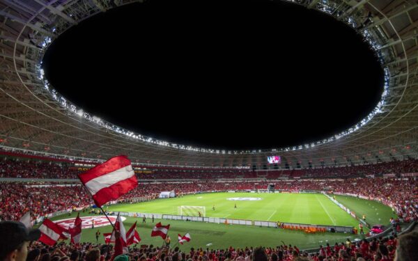 Kuo skiriasi sporto drama ir sporto komedija: kaip suprasti lūkesčius ir išsirinkti tinkamą kino vakarui
