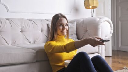 Ką žiūrėti, kai galvoje per daug minčių: 9 filmai, padedantys sustoti ir persikrauti