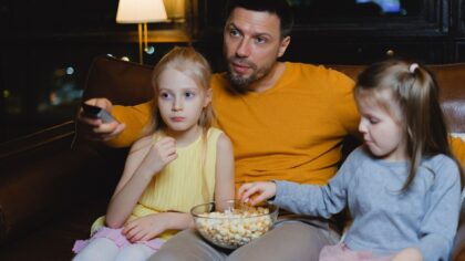 Šeimos kino gidas: kuo išsiskiria šeimai skirti kūriniai ir kaip rasti tinkamą pasakojimą skirtingo amžiaus žiūrovams